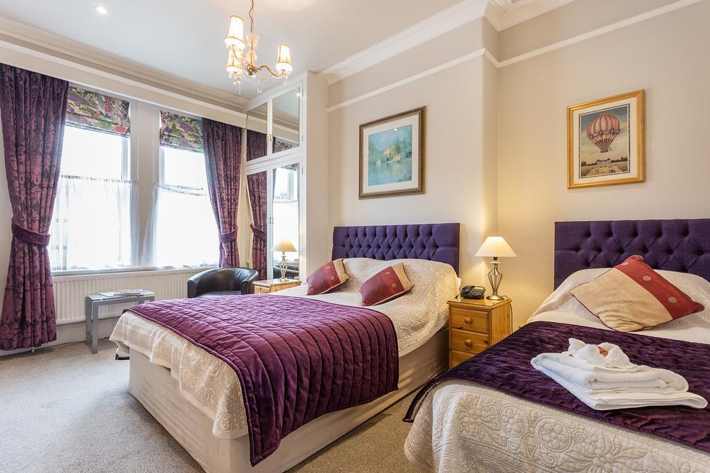 Aquae Sulis 4*